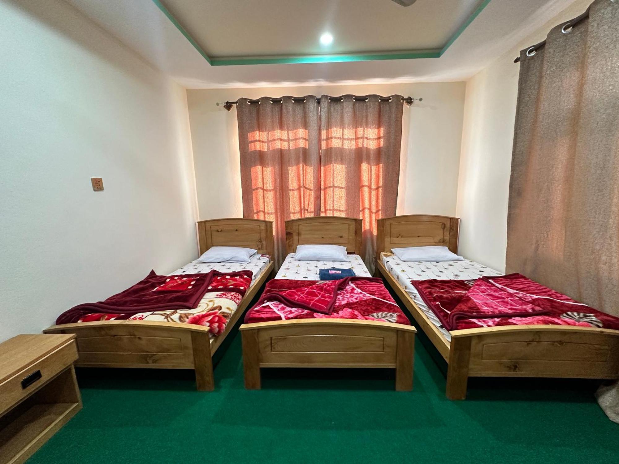 Indus Cabana Lodge Skardu Bagian luar foto