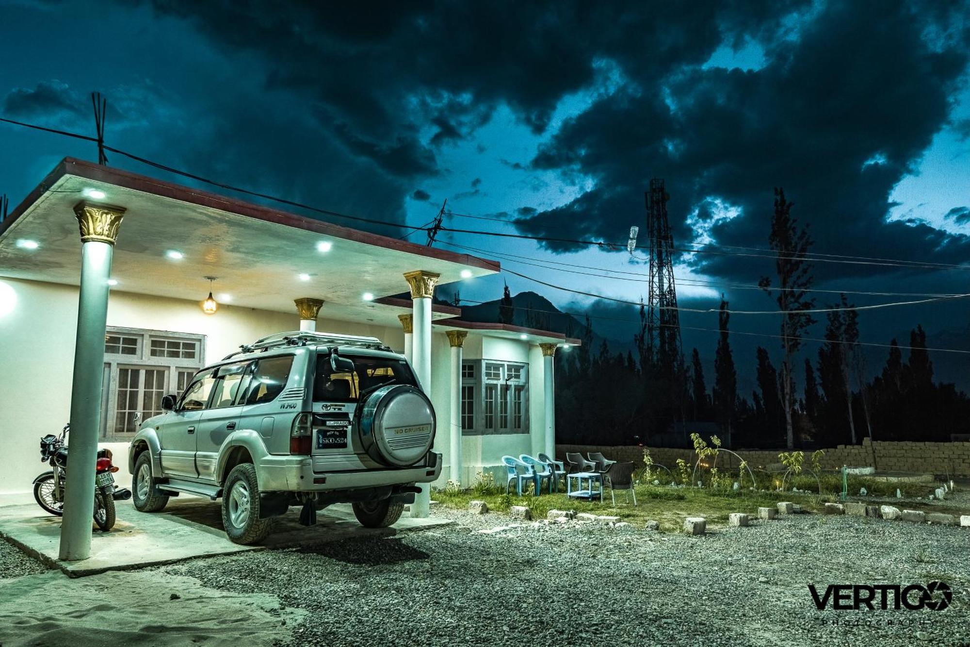 Indus Cabana Lodge Skardu Bagian luar foto